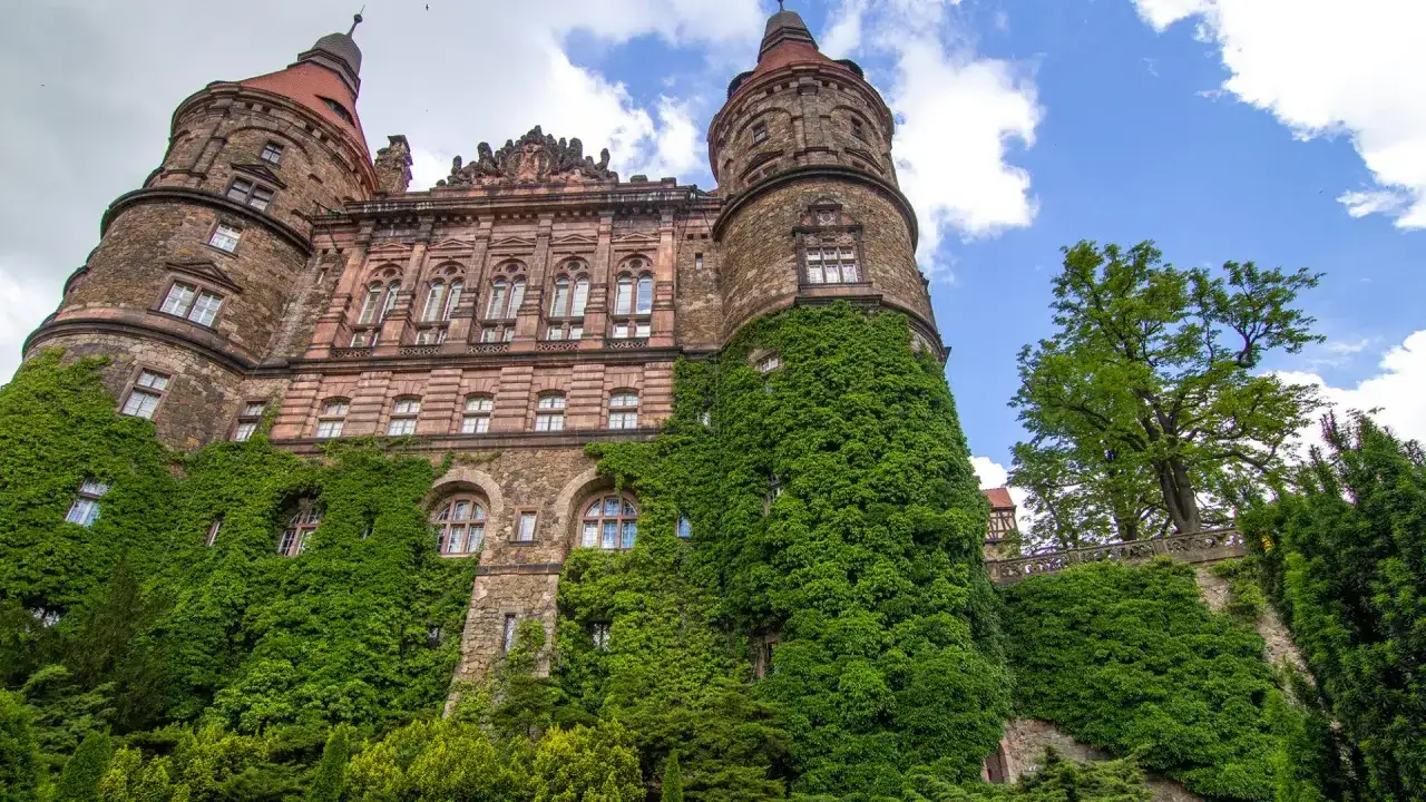 Zamki polskie: 15 najpiękniejszych twierdz, które musisz odwiedzić