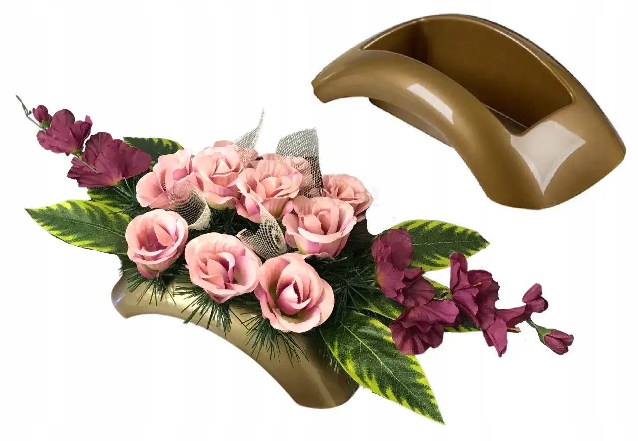 Czym zalać doniczkę na cmentarz, aby kwiaty długo przetrwały