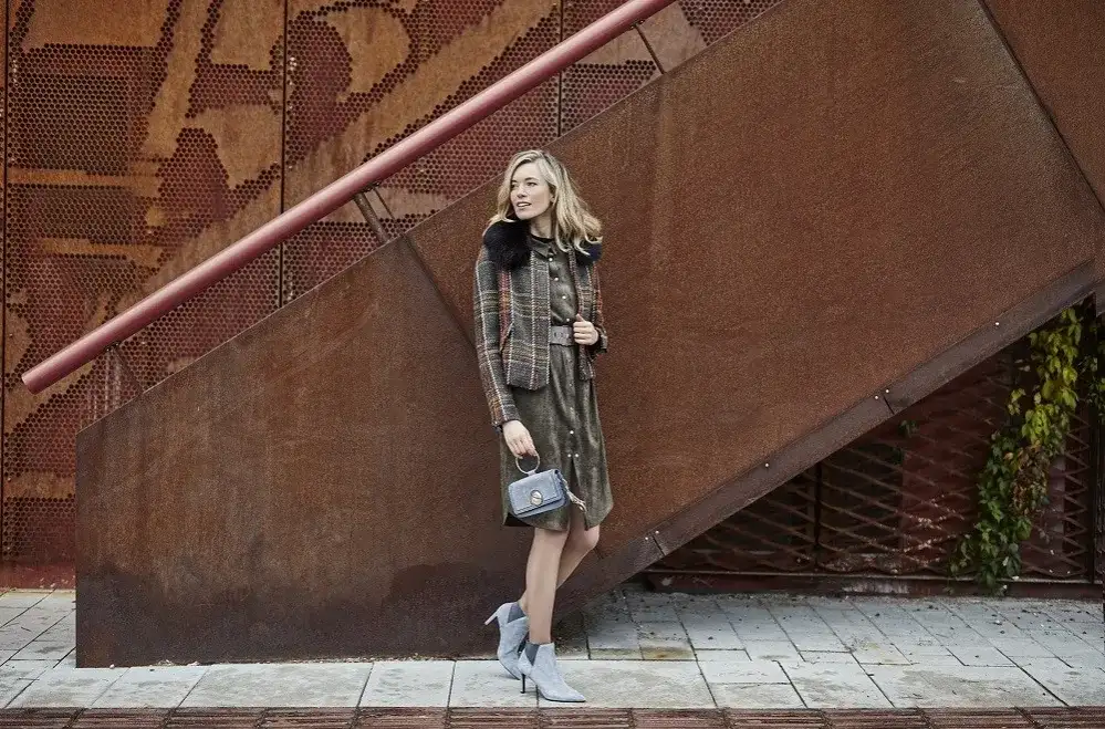 Jakie buty do teatru zimą: elegancja i komfort w chłodne dni