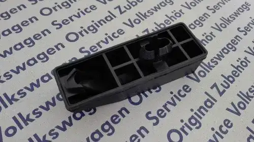 Gdzie podłożyć lewarek Audi A6 C6, aby uniknąć uszkodzeń?