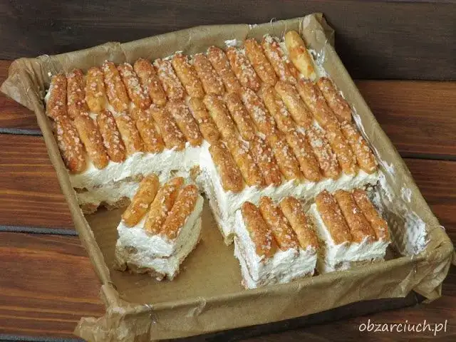 Najlepsze przepisy na ciasta z Obżarciucha: łatwe i pyszne wypieki