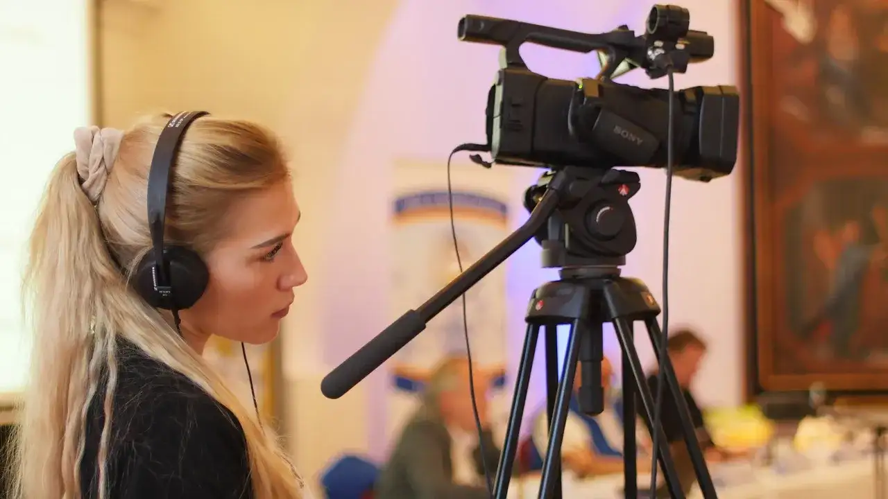 Rozwój dziecka poprzez odpowiednio dobrane filmy i seriale bez ograniczeń