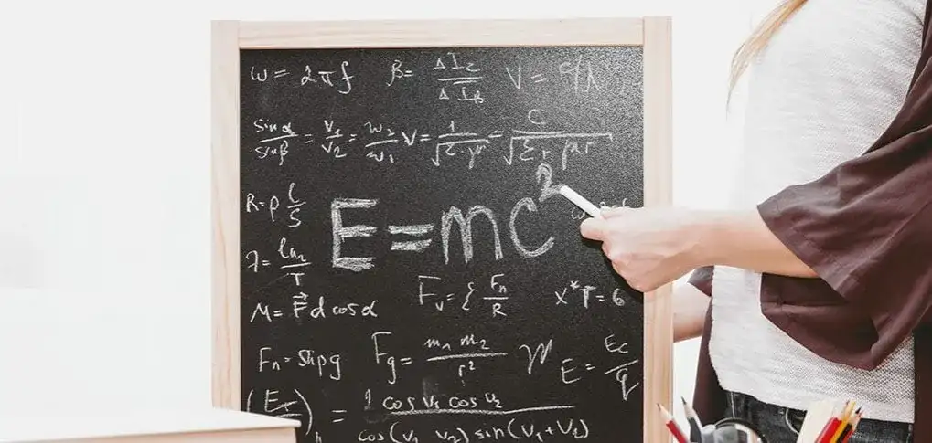 Fizyka techniczna praca po studiach – jakie są realne możliwości zatrudnienia?