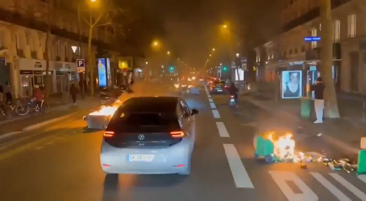 Co się dzieje w Paryżu? Upały, protesty i zakłócenia w ruchu