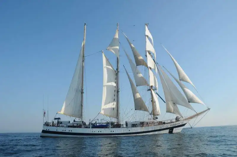 Ile kosztuje rejs na Pogorii? Szczegółowe informacje i praktyczne porady