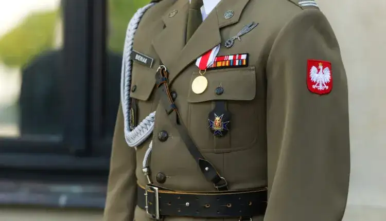 Sylmiet koszule i umundurowanie - wysoka jakość dla Twojej firmy