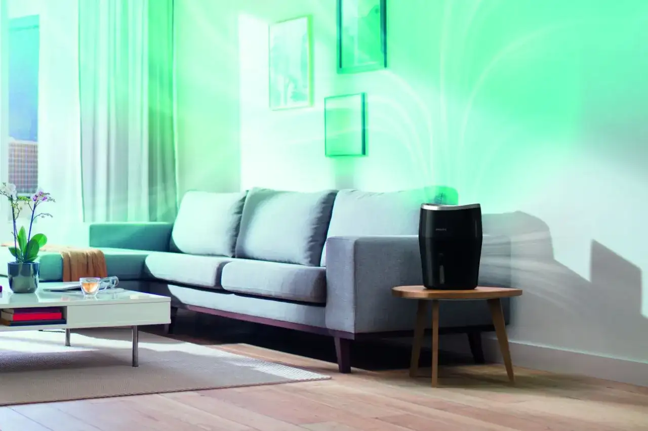 Jaka woda do nawilżacza? Wybierz mądrze i chroń zdrowie!