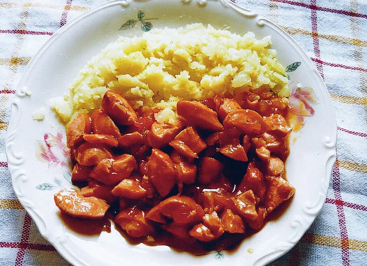 Szybkie obiady z parówek: 20+ prostych i pysznych przepisów