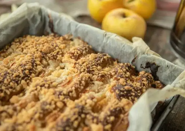 Przepis na ciasto drożdżowe zostawione na noc, które zawsze się udaje
