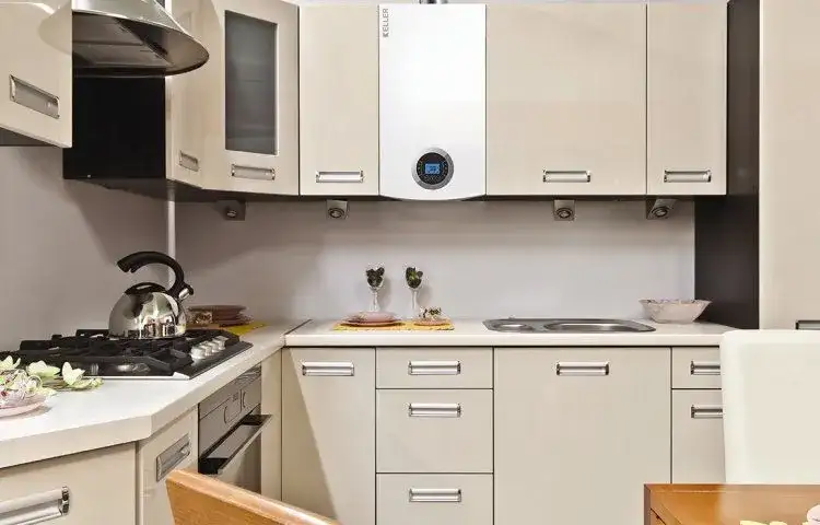 Jak zabudować piec centralnego ogrzewania w kuchni bez błędów?