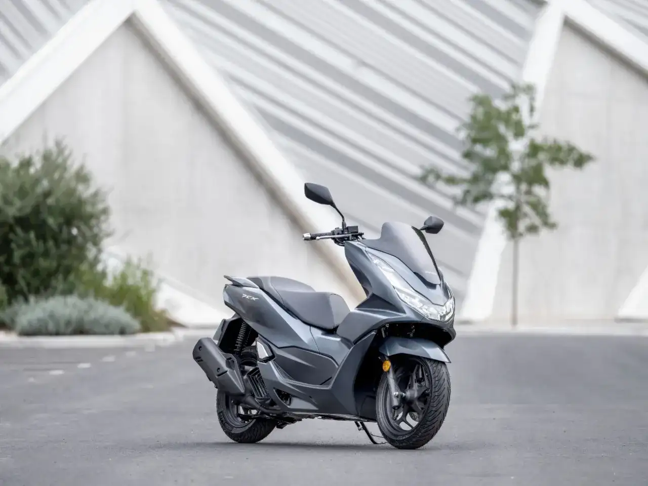 Honda PCX 125 cena: Nowy, używany, koszty. Ile naprawdę zapłacisz?