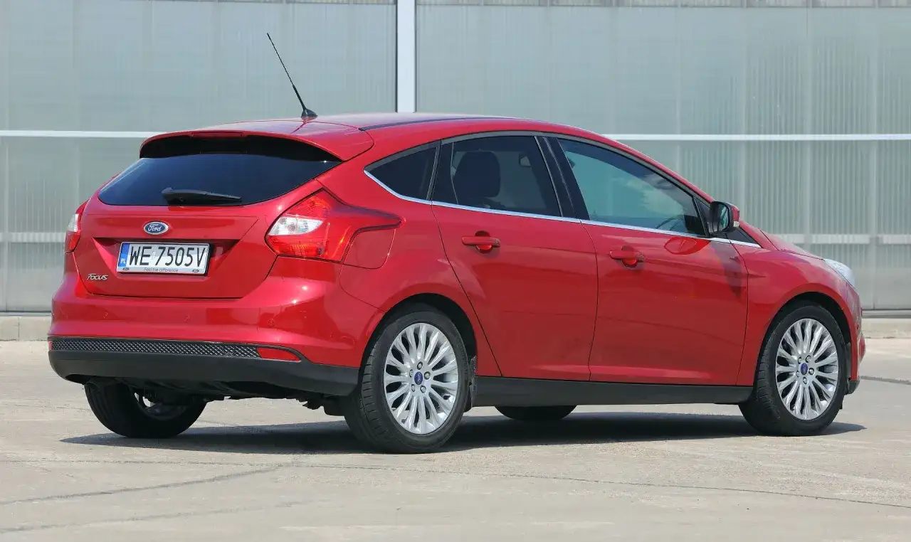 Ford Focus Mk2 1.6 - Pojemność baku, która zaskoczy każdego kierowcę