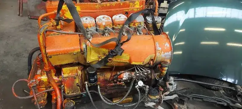 Ile oleju potrzebuje silnik Deutz 4 cylindrowy? Sprawdź teraz!