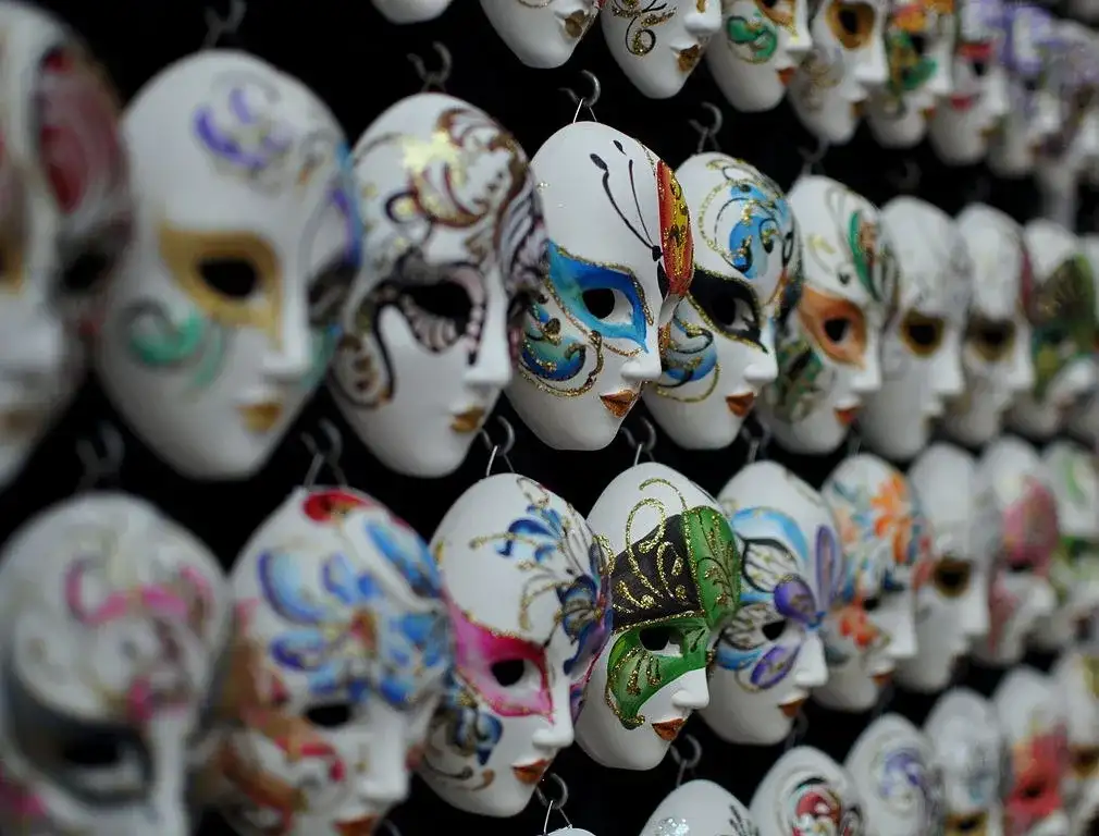 Co warto kupić w Rzymie: 10 najcenniejszych pamiątek i włoskich przysmaków