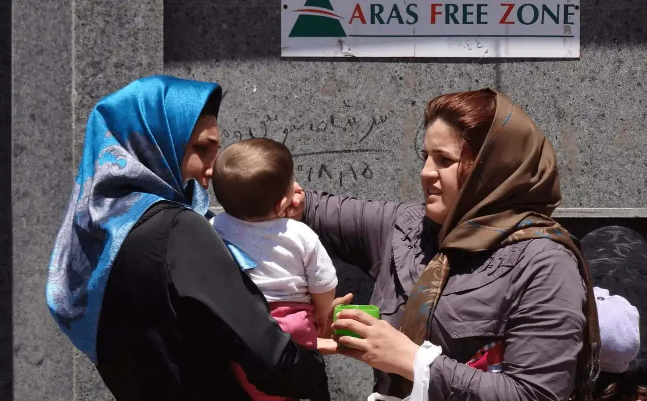 Życie kobiet w Iranie - między tradycją a nowoczesnością