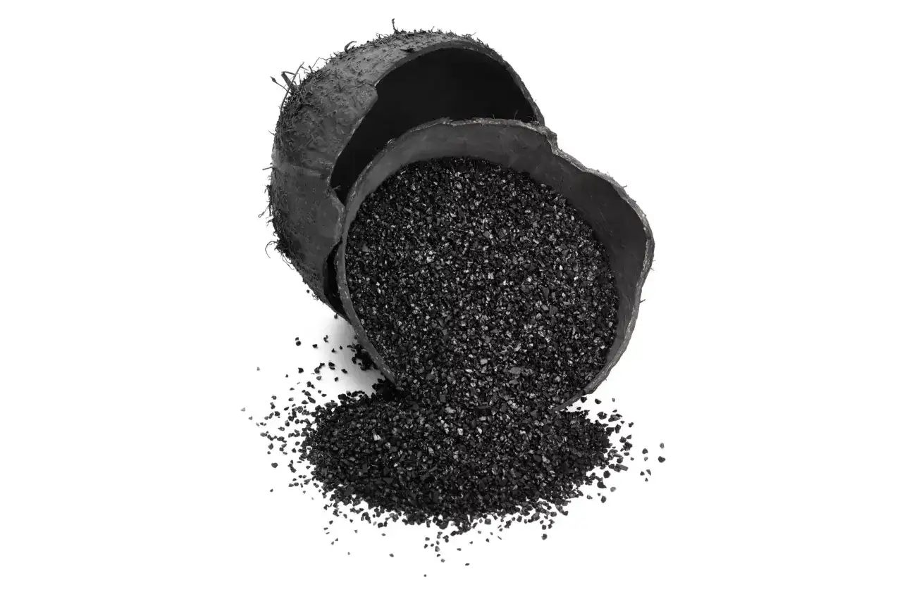 Jak prawidłowo stosować węgiel aktywny w akwarium aby poprawić jakość wody?