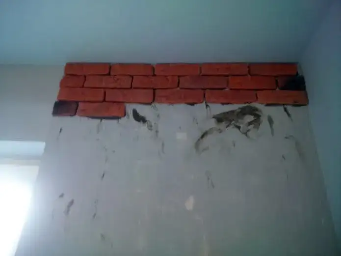 Jak położyć cegłę dekoracyjną? Uniknij błędów, zrób to sam!