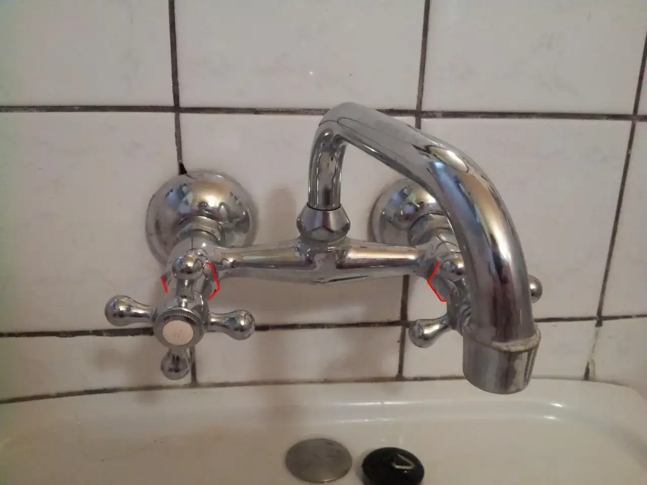 Jak odkręcić kurek od kranu - proste sposoby na uniknięcie problemów