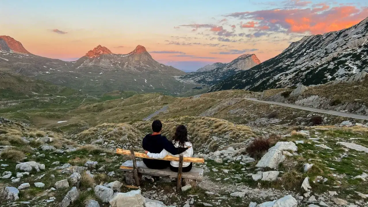 Trasa Polska-Czarnogóra: Która opcja najlepsza? Koszty, czas, porady