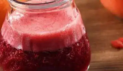 Jak zrobić koktajl z sałatą? Przepisy, korzyści, bez grudek!