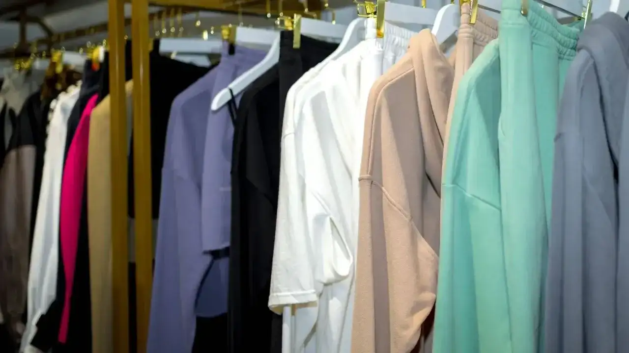 Pakowanie do Hiszpanii: Kompletna lista rzeczy bez stresu!