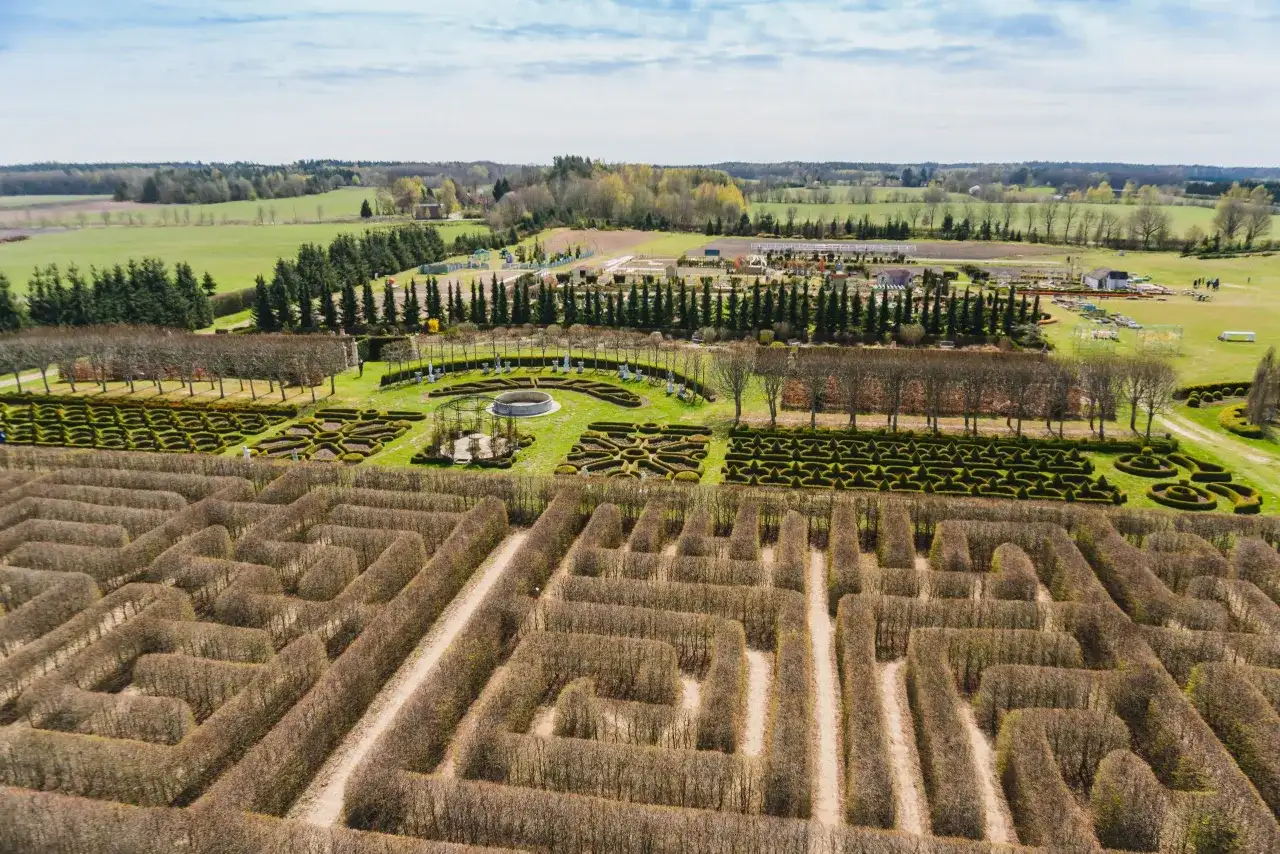 Najlepsze atrakcje w Dobrzycy, które musisz zobaczyć podczas wizyty