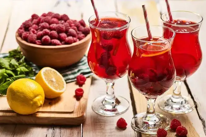 Ile cukru do soku z malin w sokowniku? Proporcje i porady dla idealnego smaku