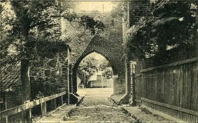 Zamek w Sztumie: Fascynująca historia i tajemnice średniowiecznej warowni