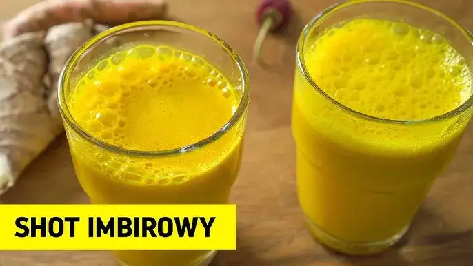 Napój z imbiru, kurkumy, cytryny i miodu - zdrowie w każdej szklance