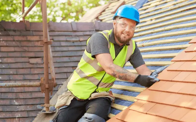 Dekarz: Kim jest i co robi? Tajemnice pracy na wysokościach