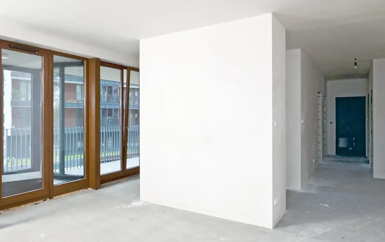 Odbiór mieszkania od dewelopera: uniknij pułapek i odbierz bez wad!