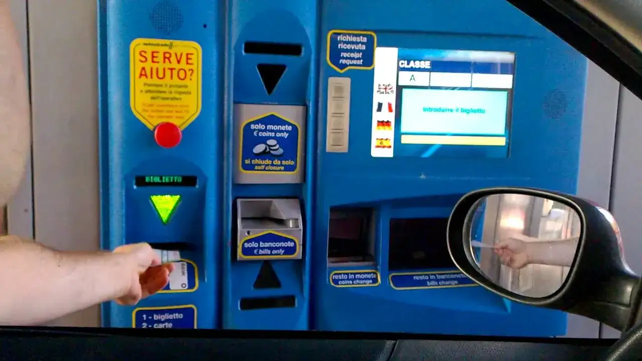 Jak płacić za autostrady we Włoszech? Oto najważniejsze informacje