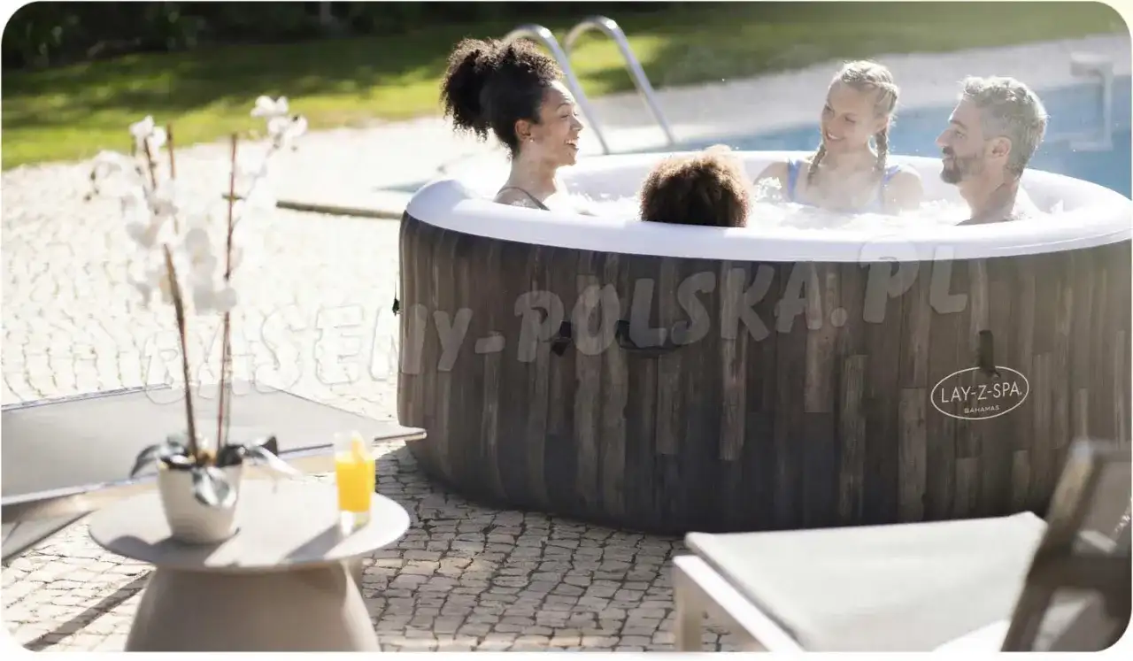 Lay-Z-Spa Bahamas: Całoroczne jacuzzi? Recenzja, koszty, opinie