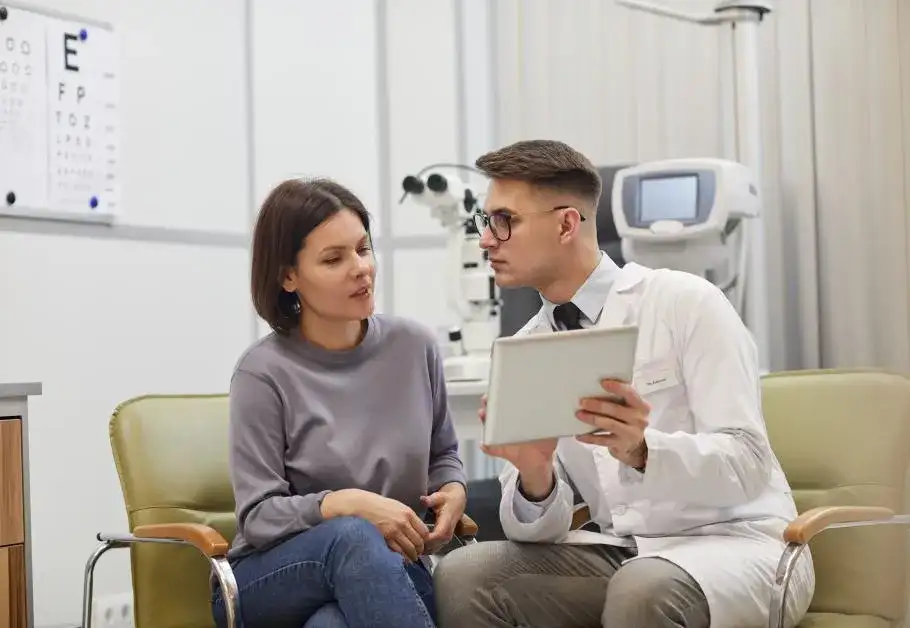 Ubezpieczenie zdrowotne po studiach 4 miesiące – co musisz wiedzieć