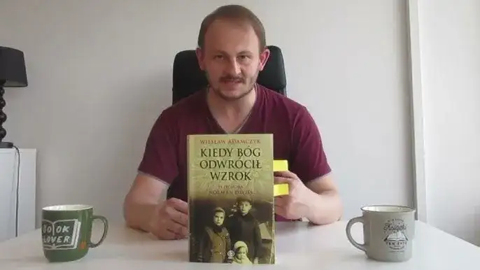 Książka kiedy Bóg odwrócił wzrok - poruszająca opowieść o wojnie i nadziei