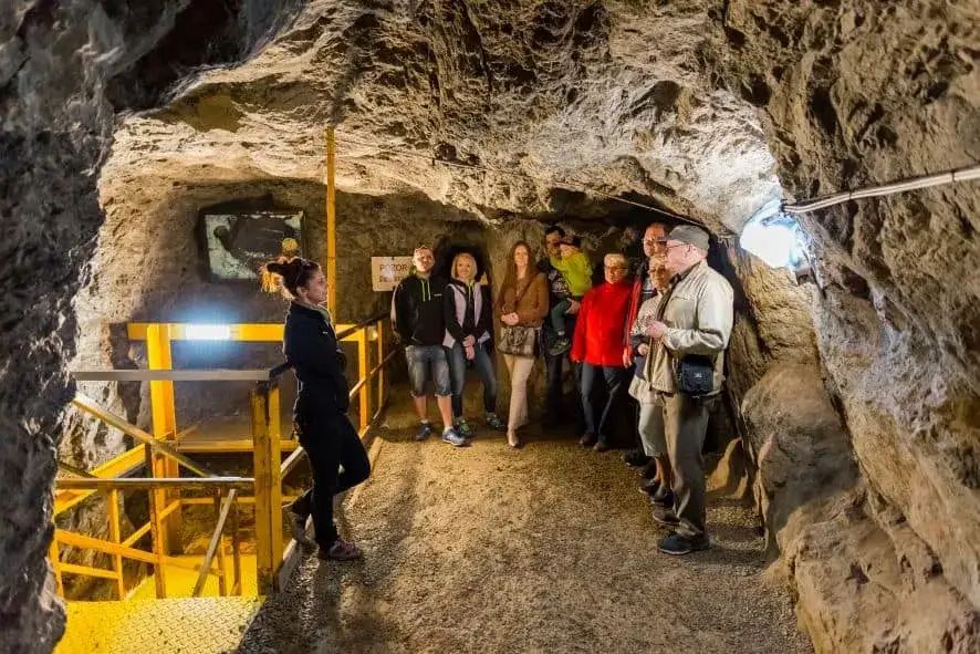 Kopalnia Dolny Śląsk - Fascynujące miejsca i tajemnice podziemi