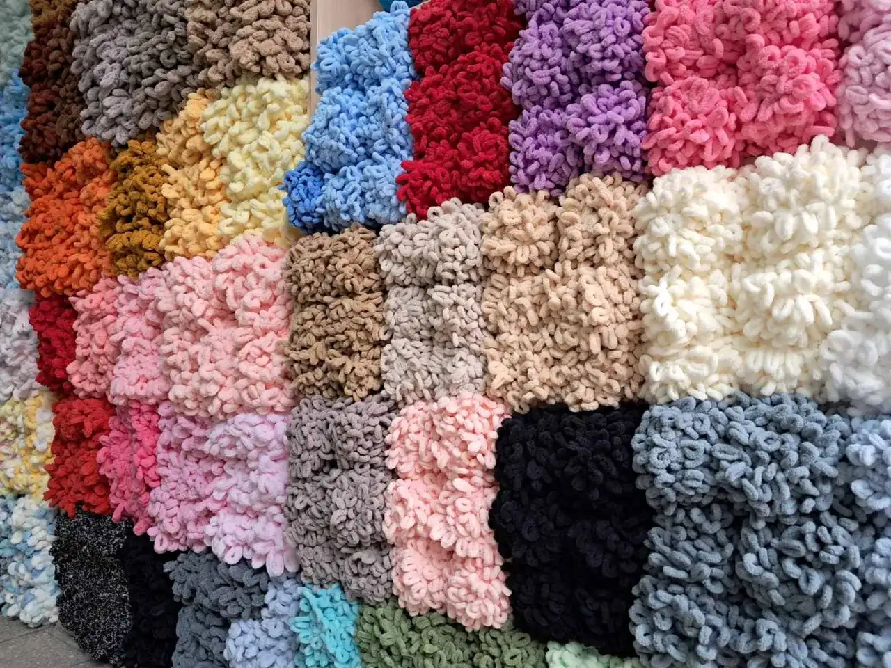 Nako Spaghetti - wyjątkowa włóczka do Twoich kreatywnych projektów