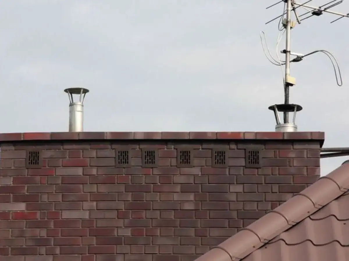 Jak uszczelnić komin w mieszkaniu, aby uniknąć niebezpieczeństw i kosztów