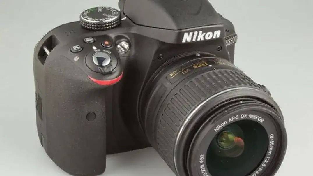 Nikon D3300 w 2026: Czy warto kupić tę lustrzankę? Opinie