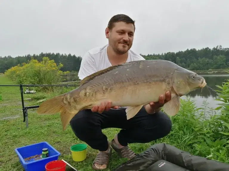 Łowisko Ocieka: Idealne miejsce na wędkowanie bez stresu