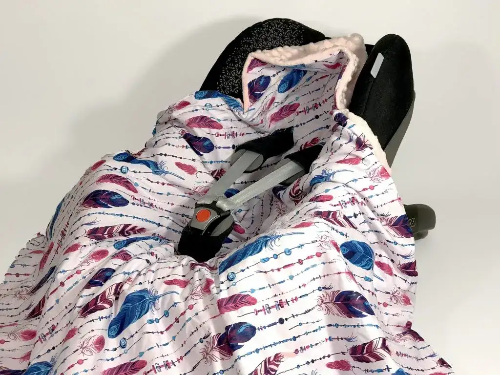 Jak uszyć kocyk do fotelika - proste kroki, które musisz znać