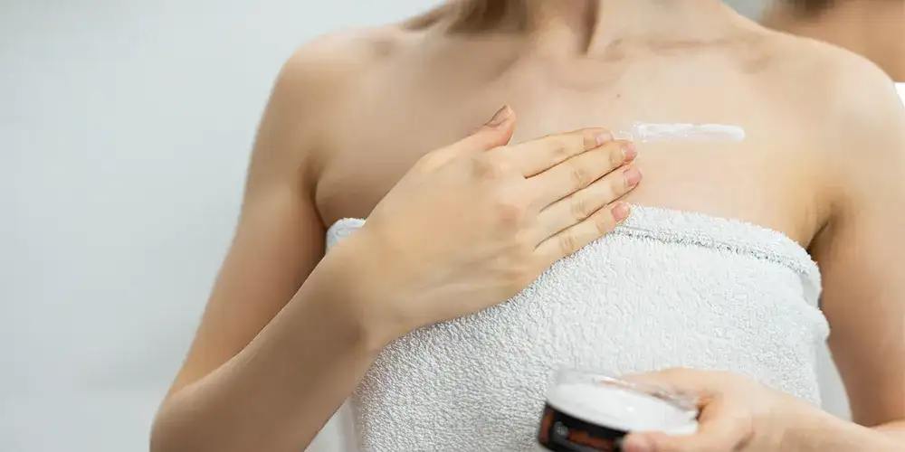 Jak mieć jędrny biust: 8 skutecznych sposobów na ujędrnienie