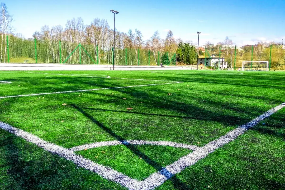 Ruda Śląska atrakcje: Niespodzianki od industrialu po zieleń