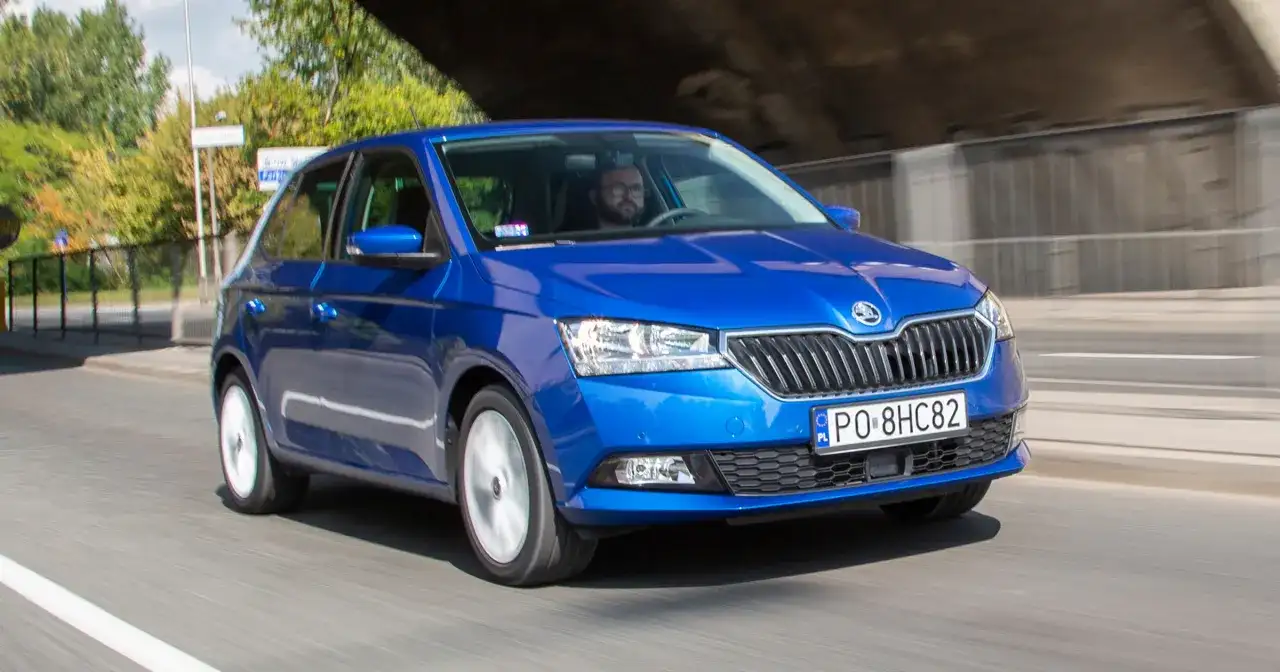 Pojemność baku w Skodzie Fabii I - co musisz wiedzieć przed podróżą