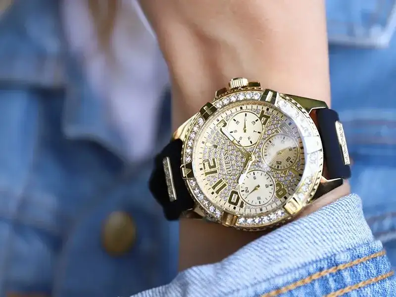 Zegarki damskie Guess: Przewodnik po stylu i zakupie