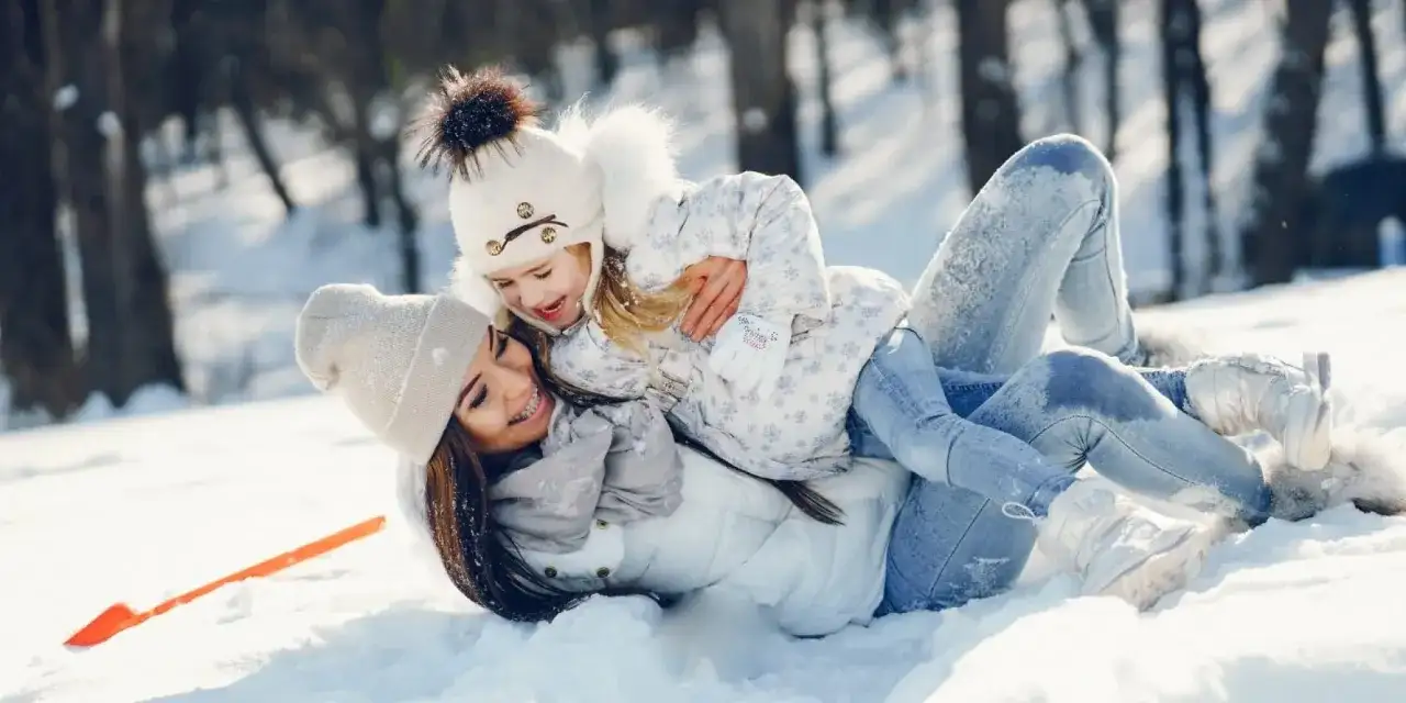 Kołobrzeg zimą: Czy warto? Atrakcje, SPA i morski jod