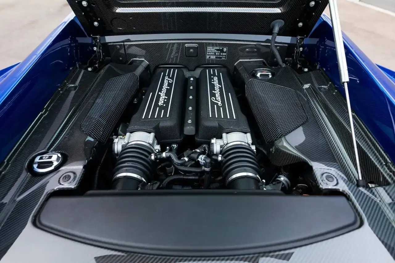 Serce byka: Silniki Lamborghini V12, V10, V8 i ich przyszłość