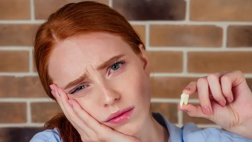 Wyrwanie zęba: Jak dbać o ranę? Szybkie gojenie i brak powikłań!