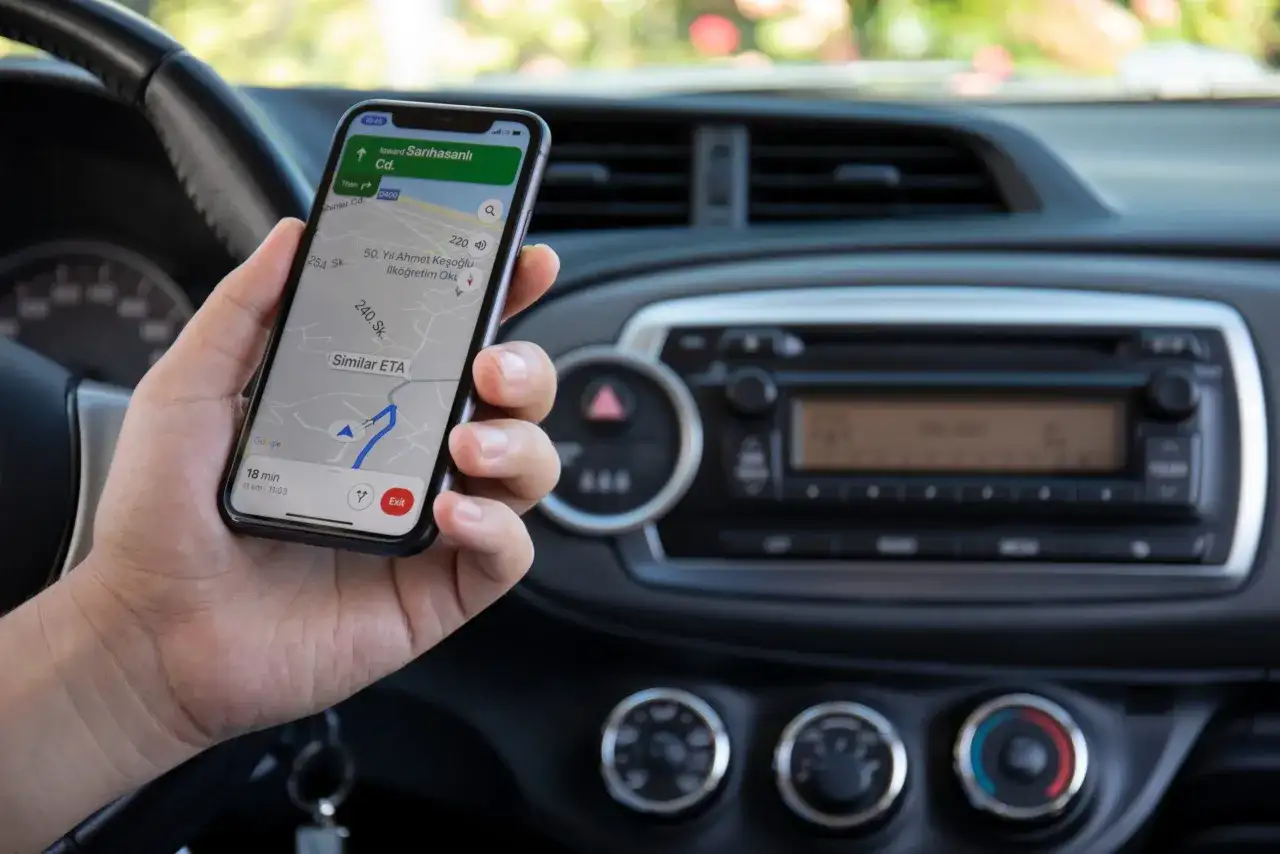 Gdzie zaparkowałem w lesie? Spokojnie! Znajdź auto krok po kroku