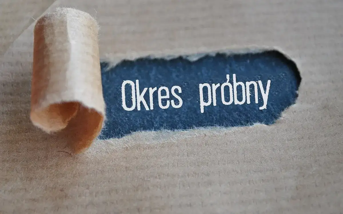 Czy umowa na okres próbny przedłuża się automatycznie? Sprawdź to!